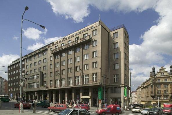 Hotel Legie Bed And Breakfast Praha Eksteriør bilde